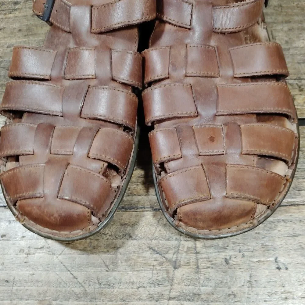 Born Mens Sz 12 Sandals Brown Leather Fisherman Shoes Buckle Strap